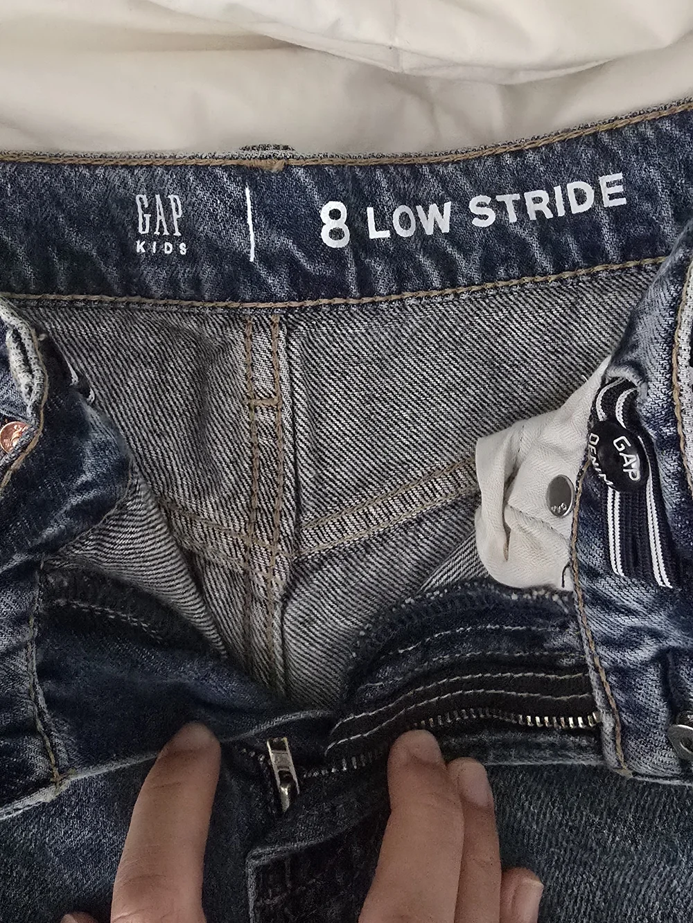 NWT GAP Kids Wide-Leg Distressed Blue Jeans - Size 8